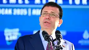 İmamoğlu'ndan Akpolat'a Destek: "Hukuksuzluk Teşhir Edilecek!"