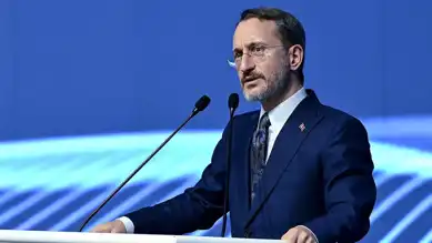 Altun'dan 'Surviving Assad' Belgeseline Destek