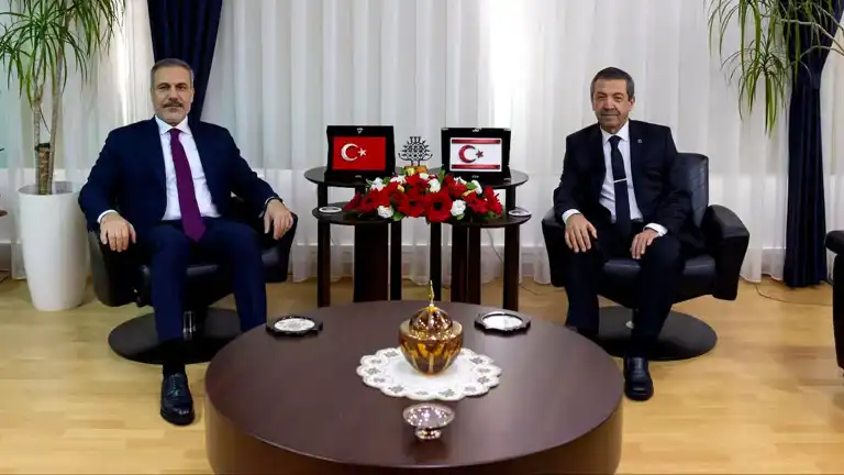 Fidan, KKTC'de Görüşmeler Yapıyor Fidan, KKTC'de Görüşmeler Yapıyor